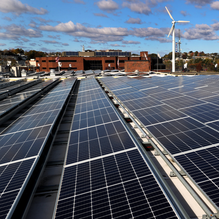 U.S. Renewable Energy Project Rooftop Display